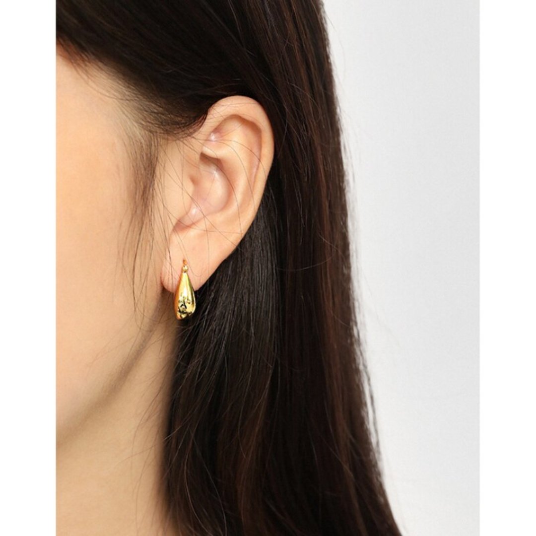 Cassandra 925 Sterling Silver Hoop Earrings - Hoop Earrings - Pretland | Spiritual Crystals & Jewelry