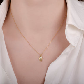 Hamsa Opal 24K Gold Necklace - Gold Vermeil Necklace - Pretland | Spiritual Crystals & Jewelry
