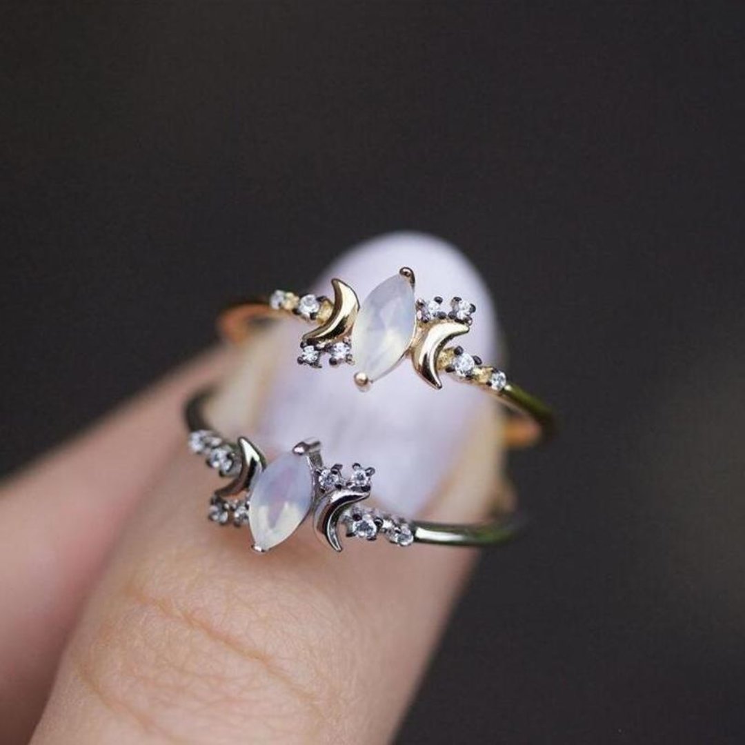 Elegant Moon Shaped Opal Ring - Rings - Pretland | Spiritual Crystals & Jewelry