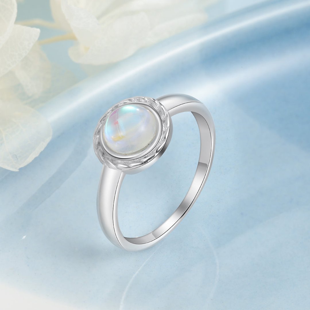 Vintage Moonstone 925 Sterling Silver Ring - Rings - Pretland | Spiritual Crystals & Jewelry