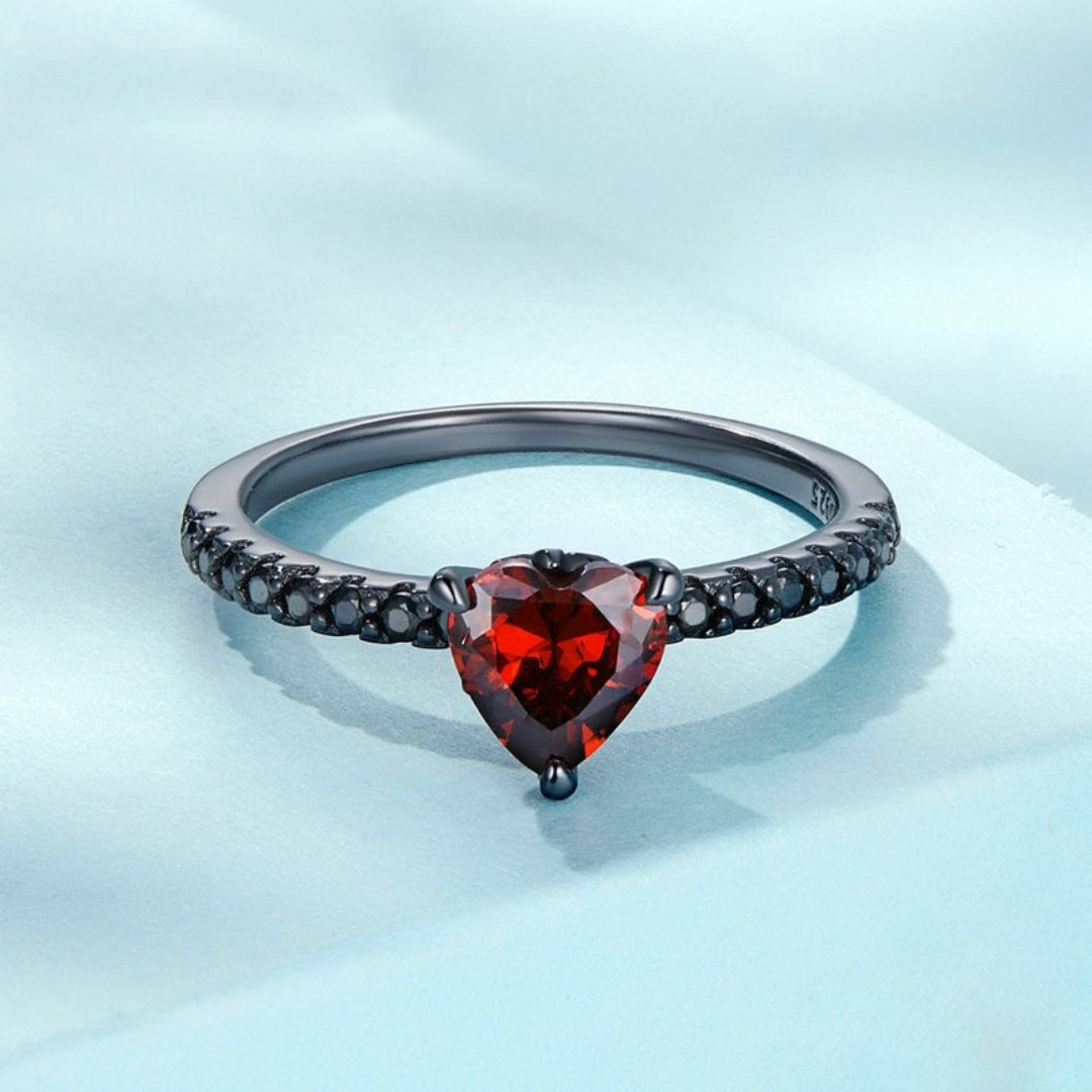 Gotic Red Love 925 Sterling Silver Ring - Rings - Pretland | Spiritual Crystals & Jewelry