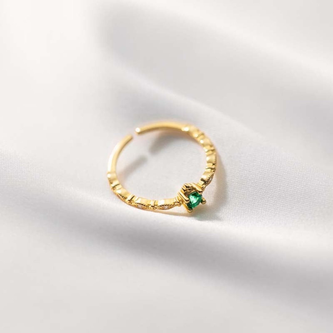 Luxury Emerald Silver Adjustable Ring - Rings - Pretland | Spiritual Crystals & Jewelry